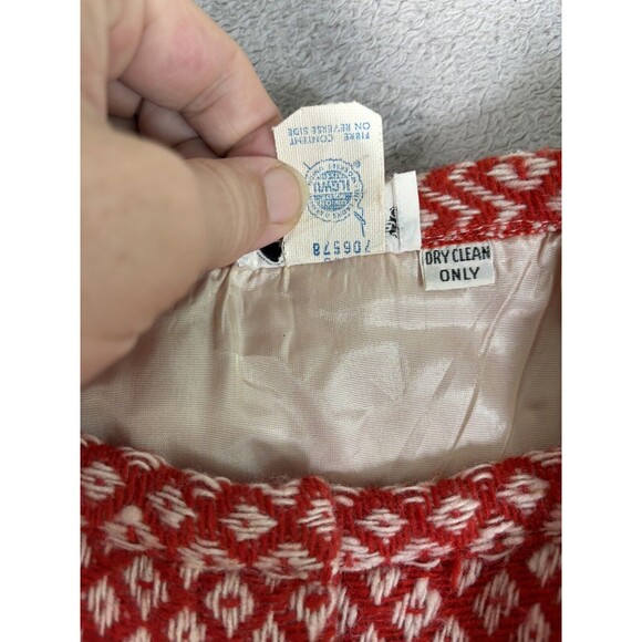 VTG Country Set Union Made Red White Knitted Diamond Geometric 24” Waist Skirt - Picture 6 of 11